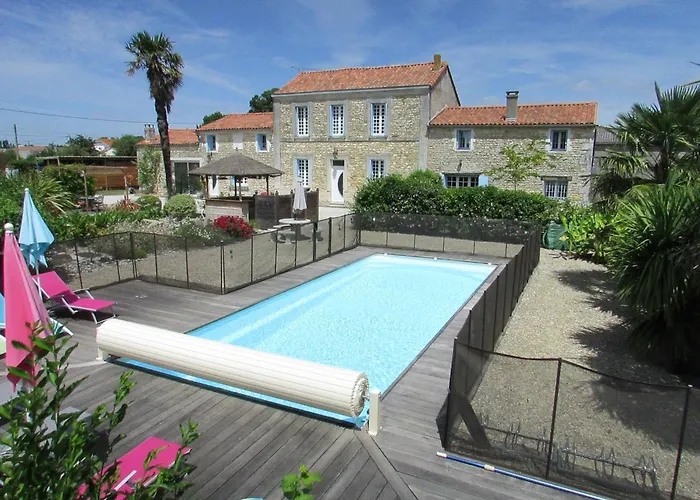 Logis De Chalons A La Mer