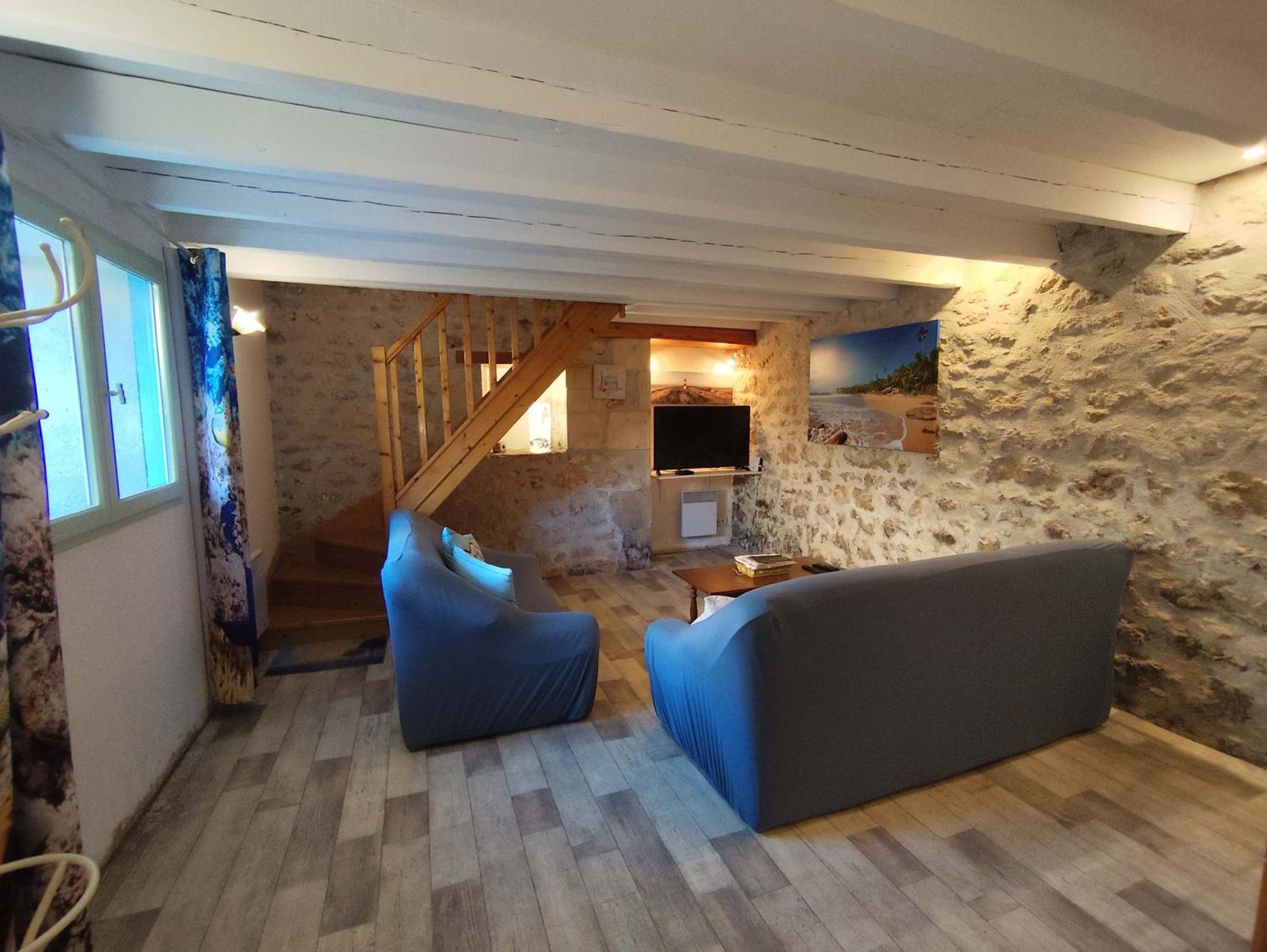 Logis De Chalons A La