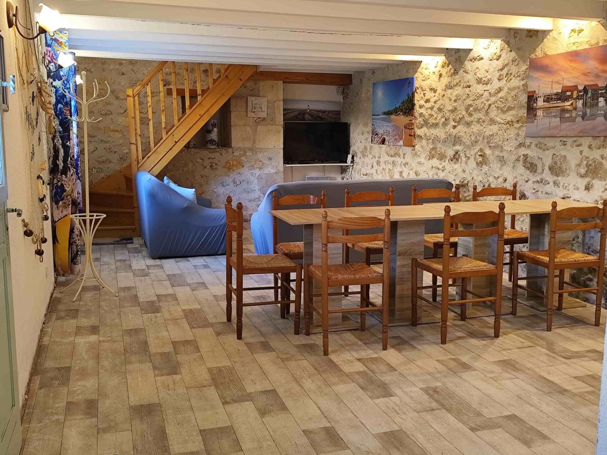 Holiday home Logis De Chalons A La