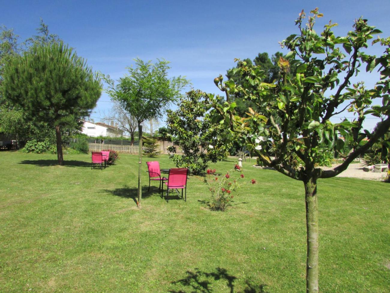 Holiday home Logis De Chalons A La *