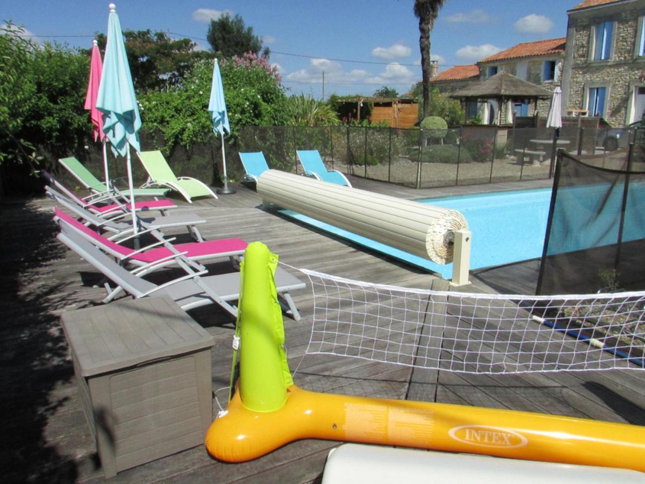 Logis De Chalons A La Holiday home Le Gua (Charente-Maritime)