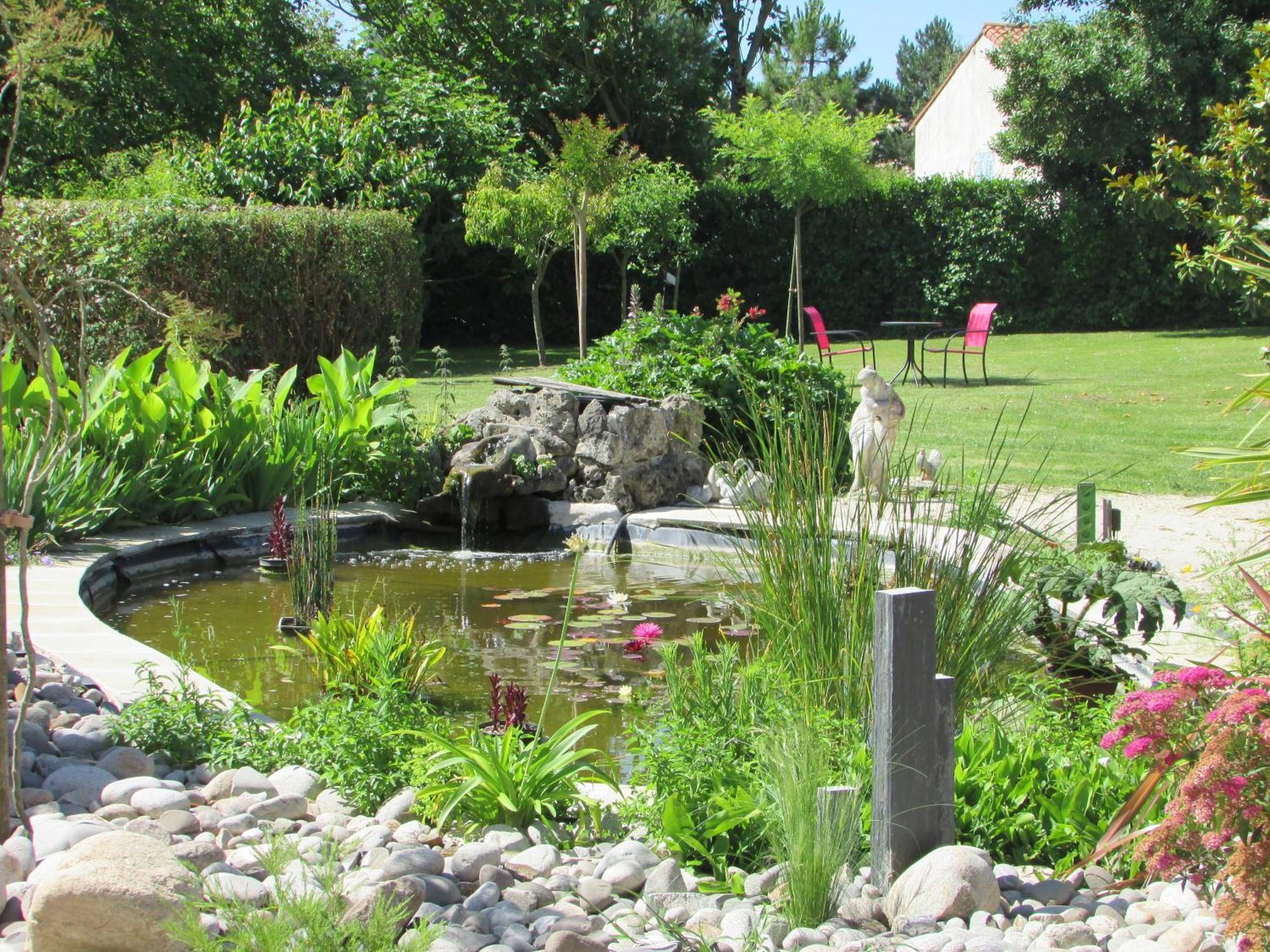 Logis De Chalons A La * Le Gua (Charente-Maritime)